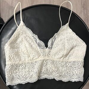 Colsie Lace Bralette white cream Small adjustable straps, intimate